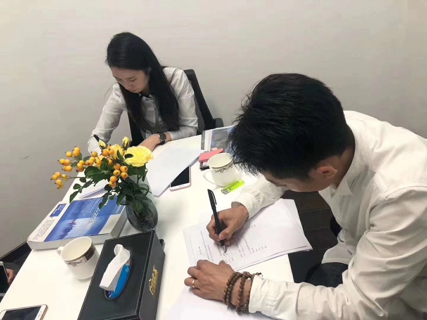 熱烈祝賀倪總、秦總、周總簽約創綠家寧波市區級代理！