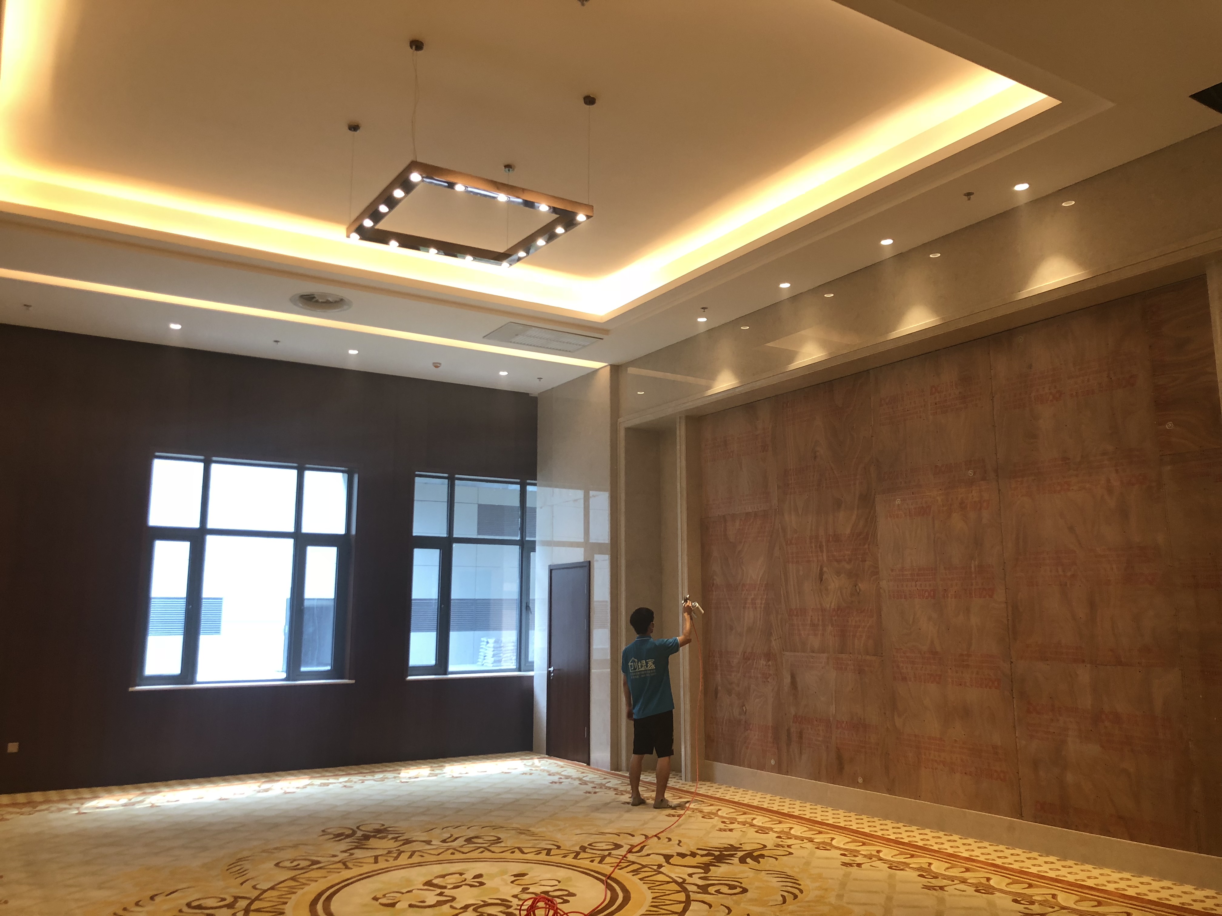 創綠家環保助力石家莊國際會展中心成為中國***“綠色三星”會展中心！