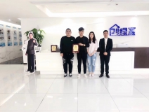 熱烈祝賀李總、王總簽約創綠家鞍山市區級代理！